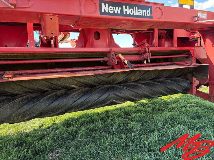 new-holland-14-image-4