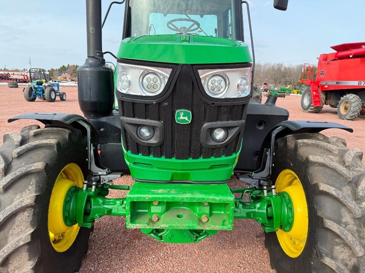 john-deere-6140m-image-30