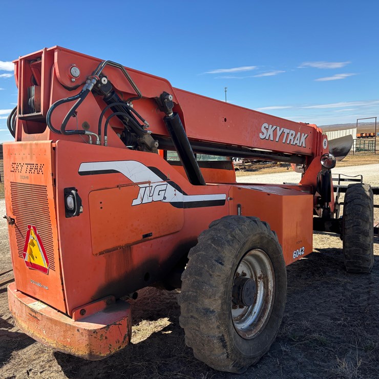 SKY TRAK 6042