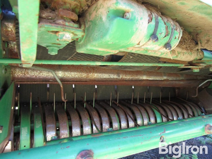 1998-john-deere-566-image-14