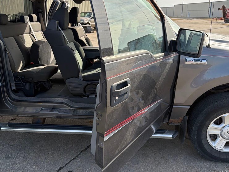 2004-ford-f150-image-43