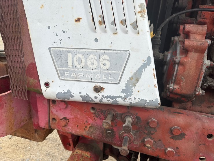 #85-•-1973-international-f1066-tractor-2610172u030459-inv#-42778-image-22