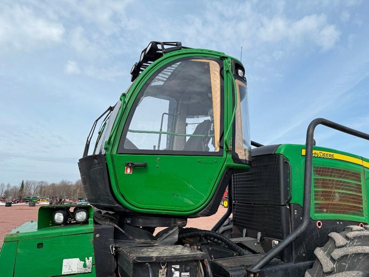 deere-1270e-image-24
