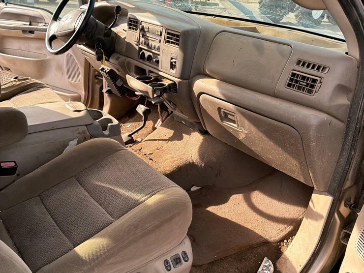 2004-ford-f250-image-38