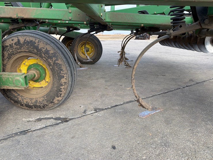 john-deere-726-image-26