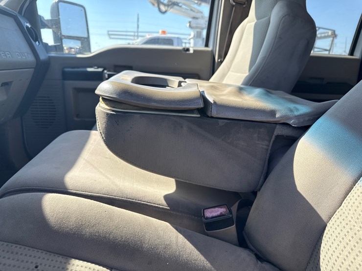 2008-ford-f350-image-47