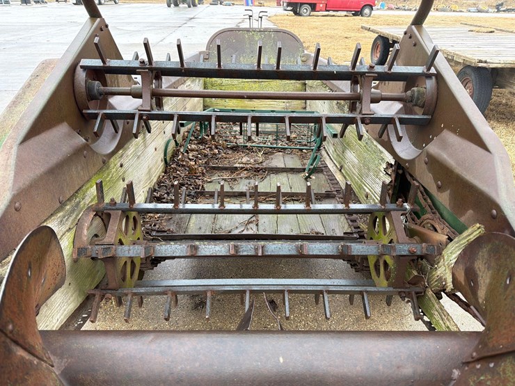 john-deere-10ft-manure-spreader-image-15