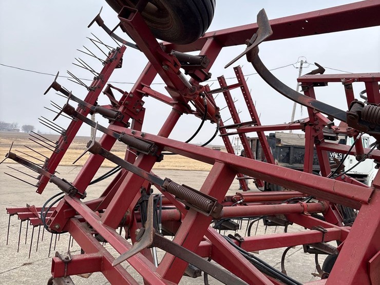 case-ih-4600-image-34