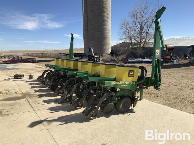 john-deere-1700-image-5