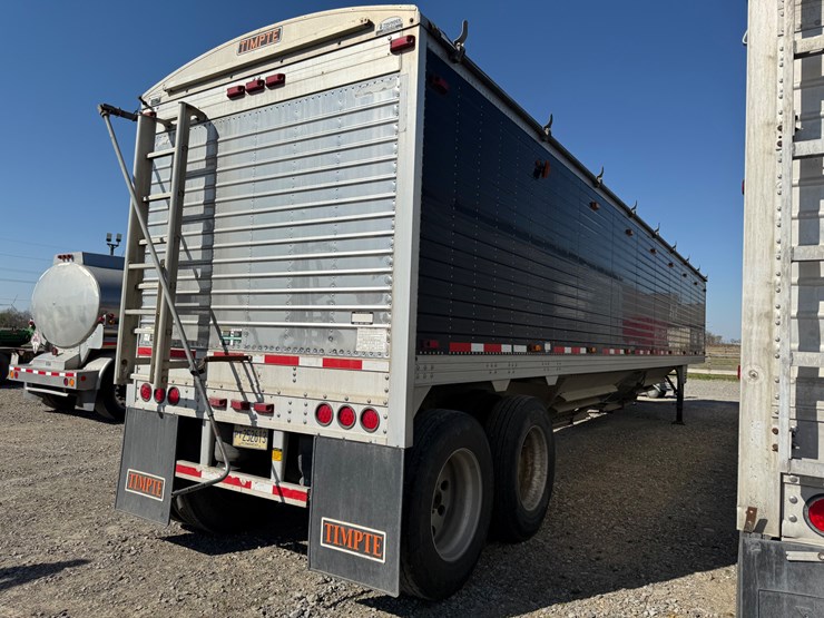 2015-timpte-hopper-bottom-image-4