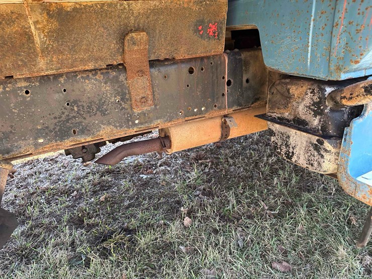 1977-chevrolet-custom-deluxe-image-19