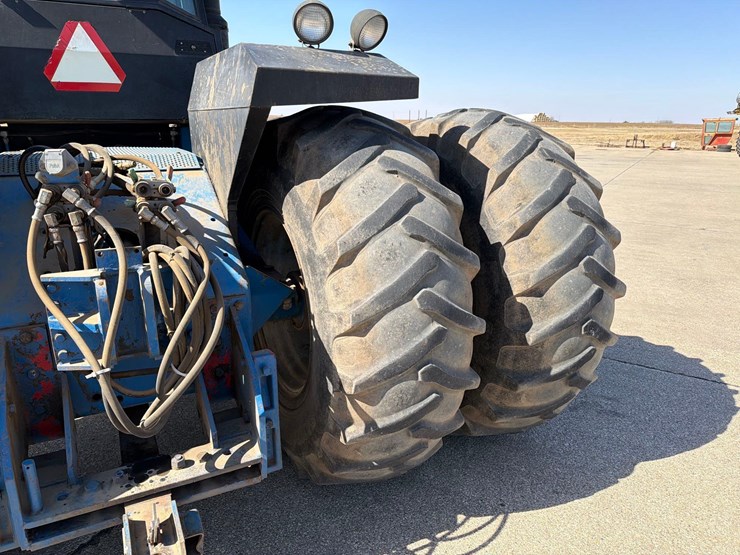 1990-versatile-946-image-11