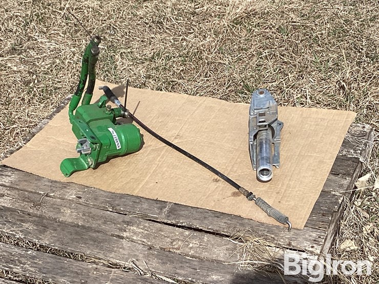 john-deere-8110-image-5