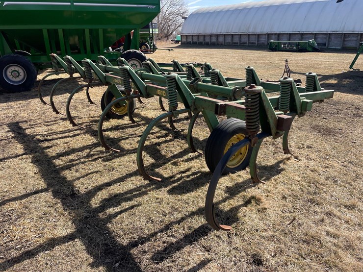 john-deere-1610-image-3