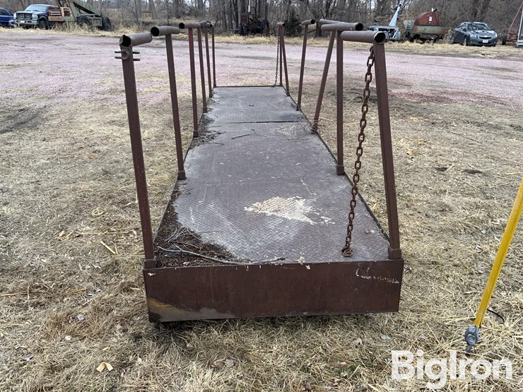 telehandler-20’-cat-walk-image-2