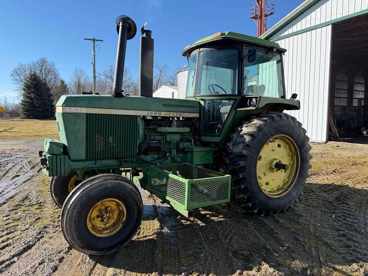 john-deere-4430-image-1