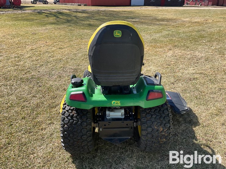 john-deere-x580-image-6