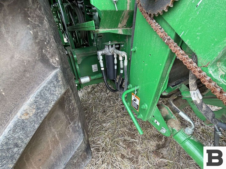 2023-john-deere-s780-image-35