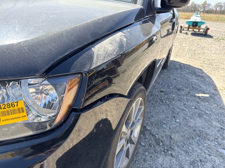 2016-jeep-compass-image-31