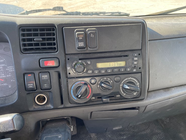 2009-international-cf600-image-41