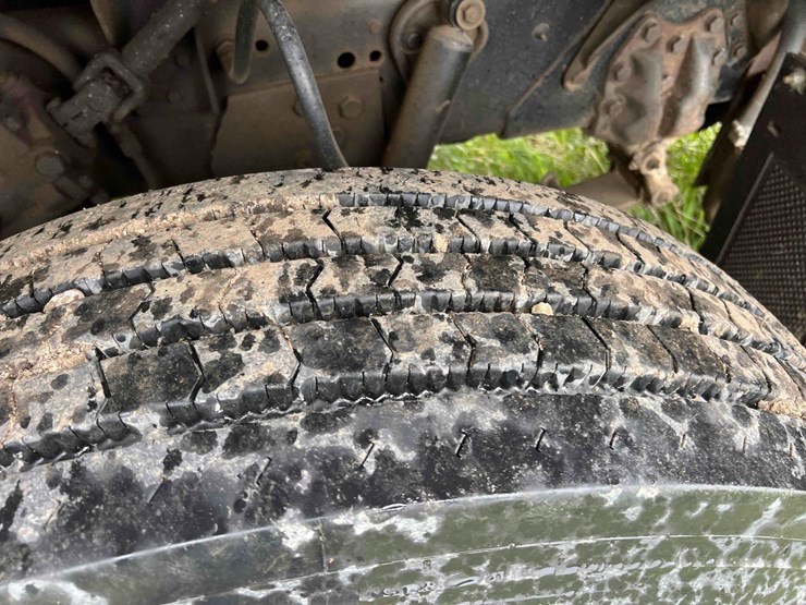 1995-ford-l8000-image-21