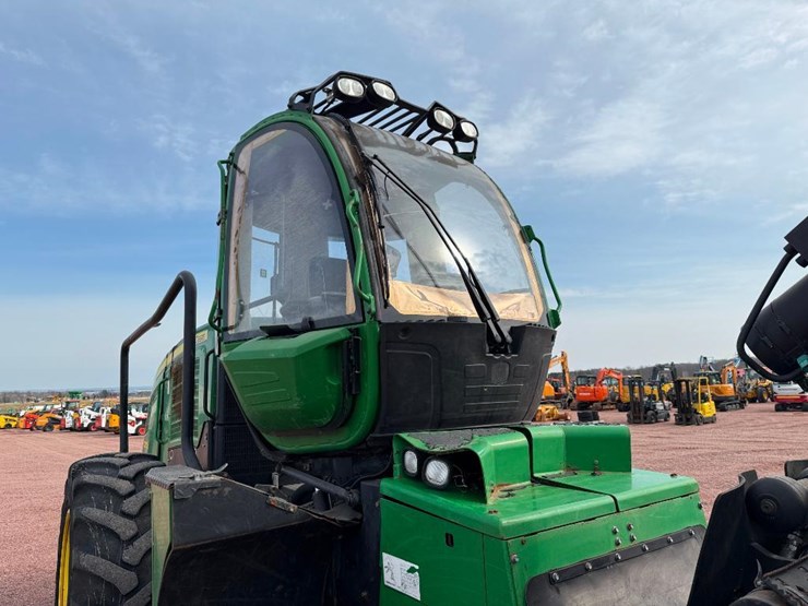 deere-1270e-image-28