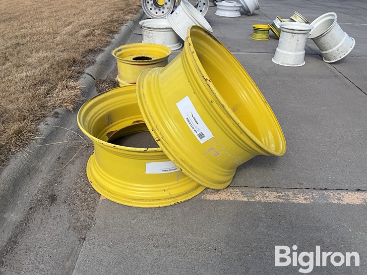 john-deere-8-image-4