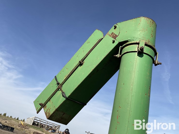 john-deere-68-image-18