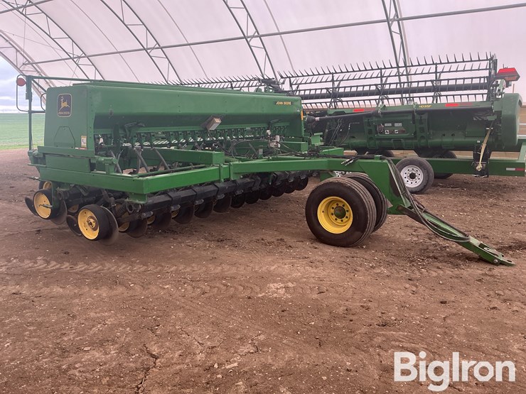 john-deere-750-image-3