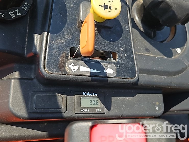 2024-kubota-z232-image-17