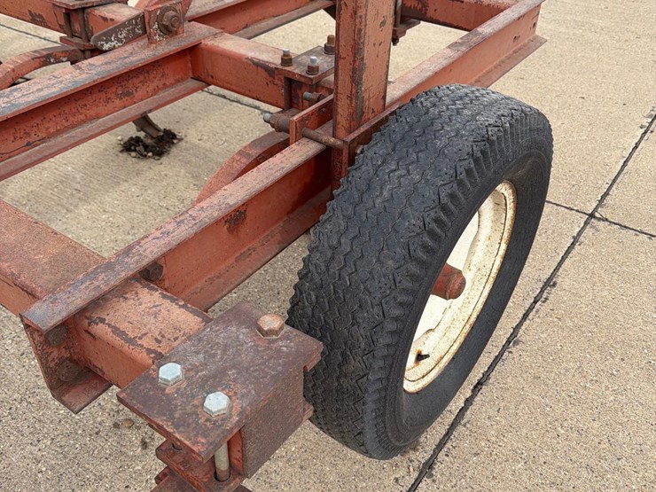 bush-hog-10-shank-chisel-plow-image-6