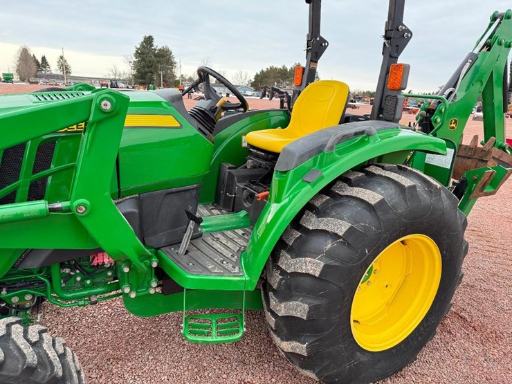john-deere-4052m-image-20