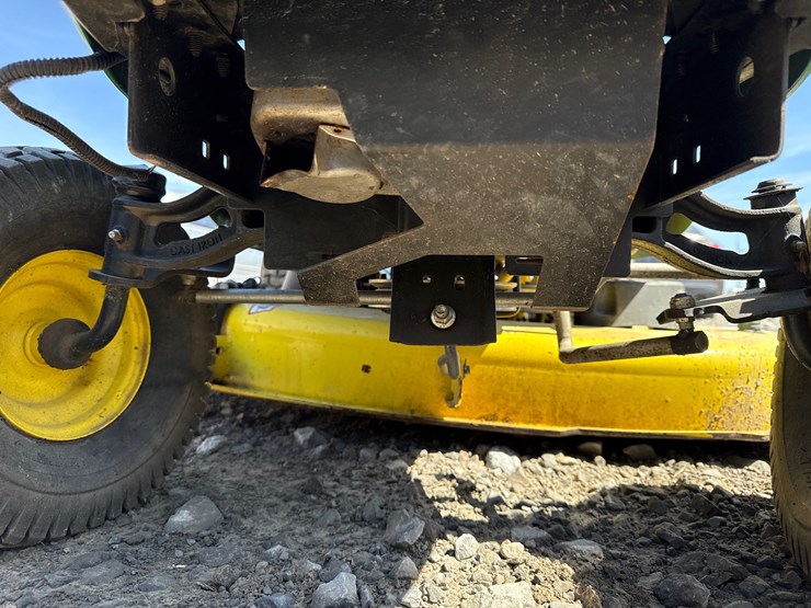 john-deere-d110-image-12