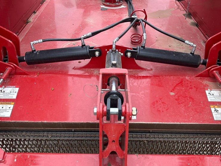 2023-buhler-y1531-15ft-batwing-mower-image-26