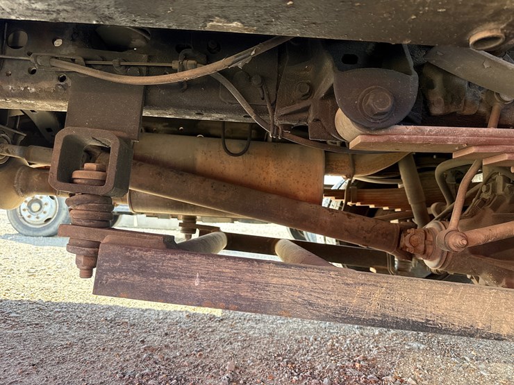 2007-ford-f550-image-13