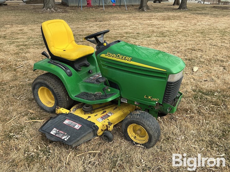 john-deere-lx280-image-3