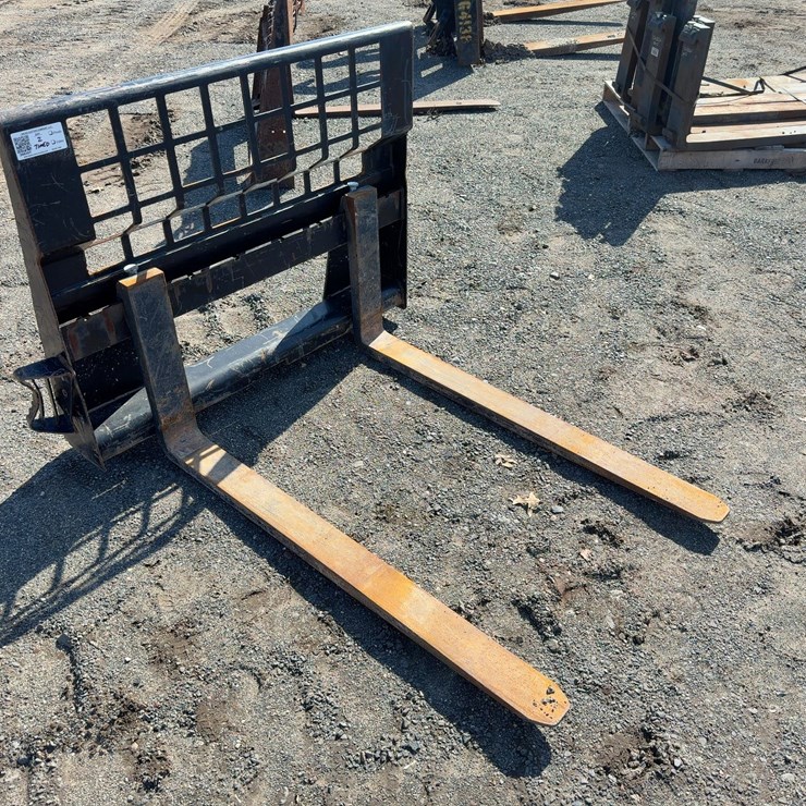 CATERPILLAR 48" FORKS