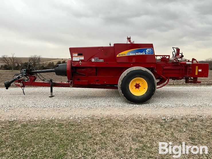 2011-new-holland-bc5070-image-8