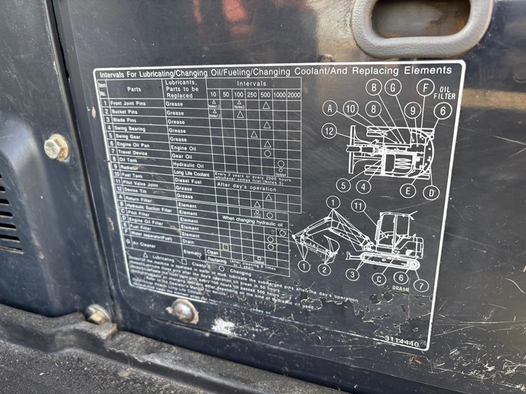 hitachi-60d-hydraulic-excavator-image-14
