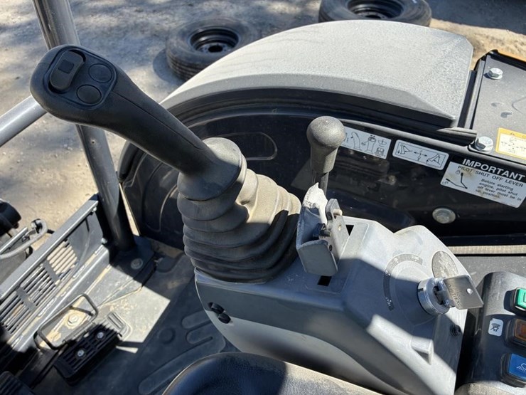 2024-deere-26-p-tier-image-19