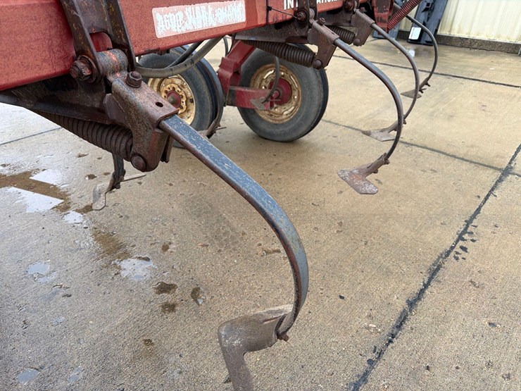 case-ih-4600-image-28