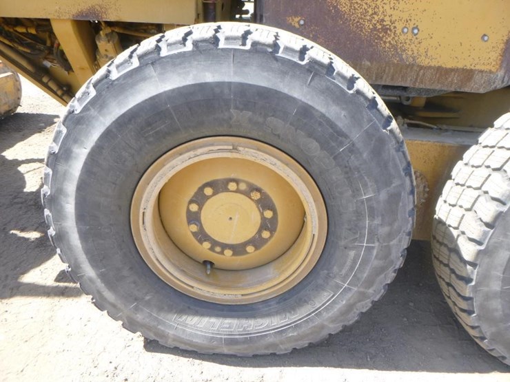 caterpillar-143h-image-45