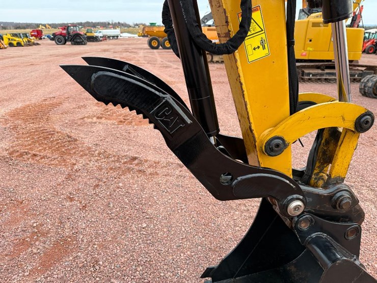 caterpillar-305e2-cr-image-34