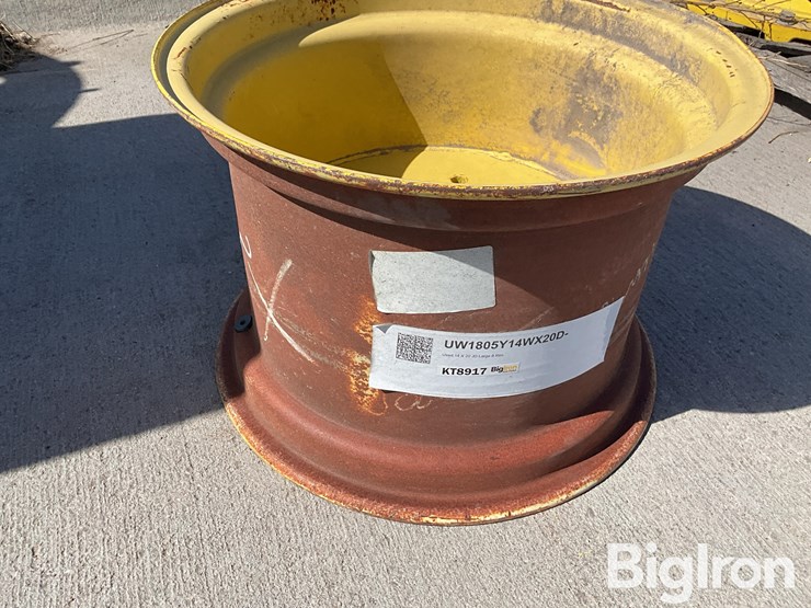 john-deere-14-image-11