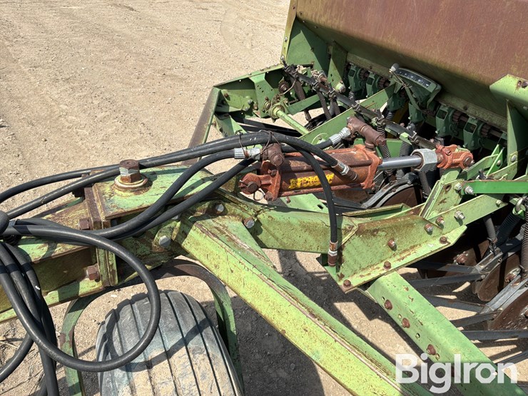 john-deere-9300-image-13