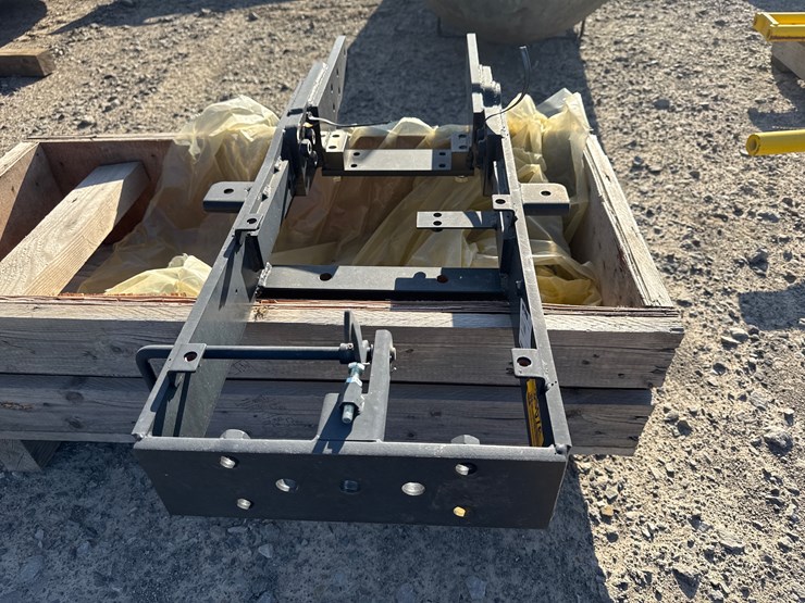 #35076-•-front-tractor-frame-inv#-35076-image-7