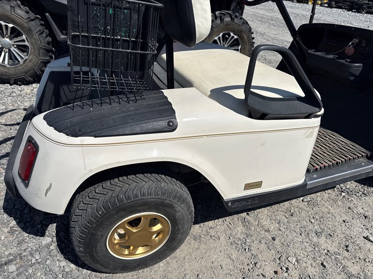 #54-•-ez-go-36v-electric-golf-cart-w/-charger-inv#-41898-image-15