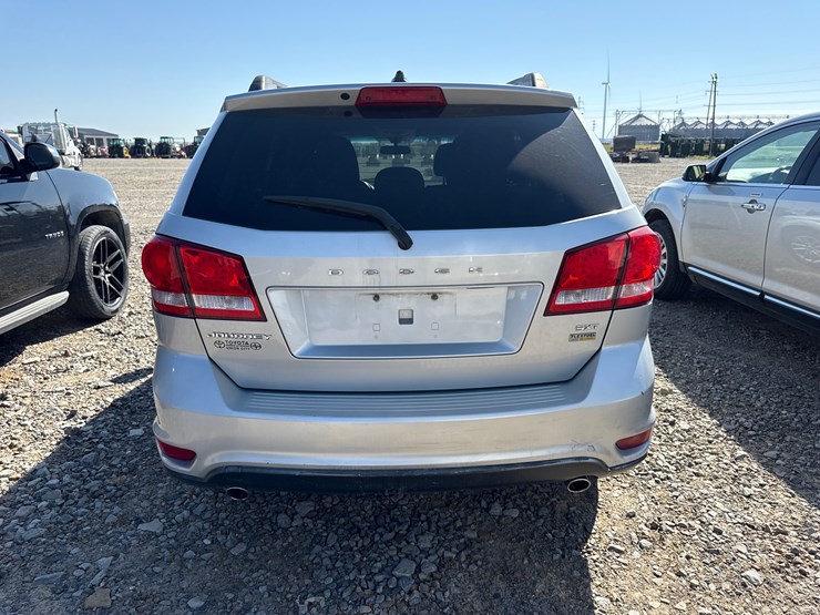 2013-dodge-journey-image-5