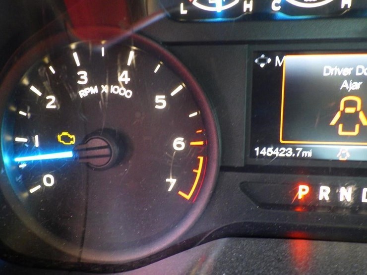 2017-ford-f150-image-14