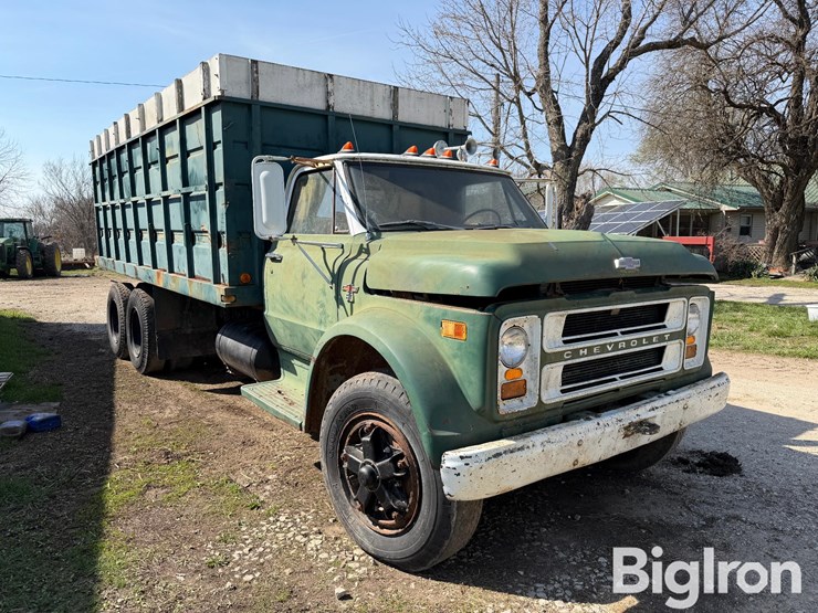 1968-chevrolet-c60-image-3